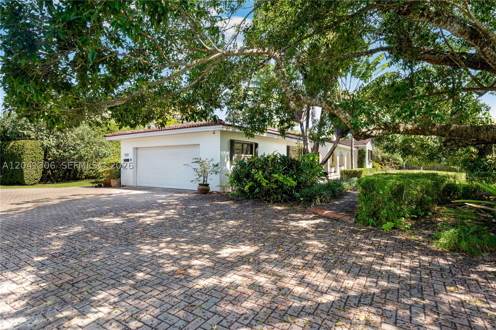 8480 SW 66th St #0, Miami FL 33143