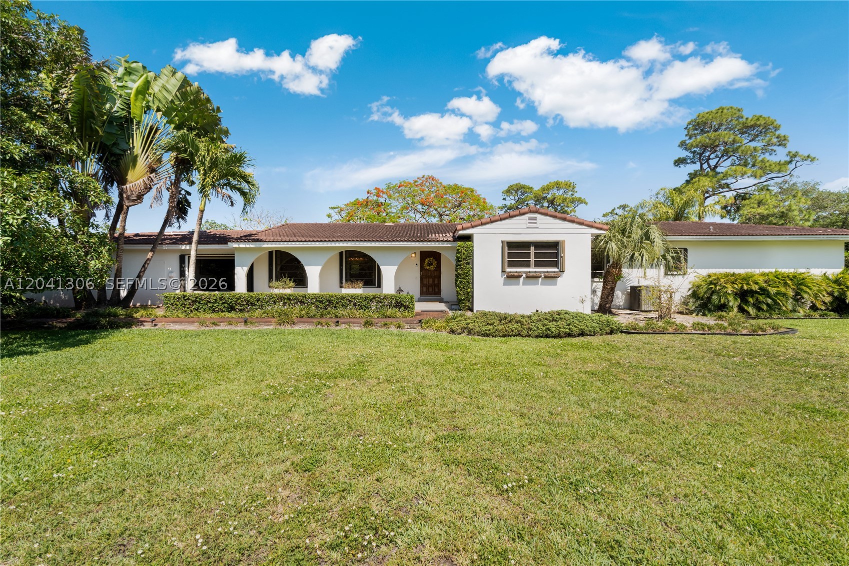 8480 SW 66th St #0, Miami FL 33143