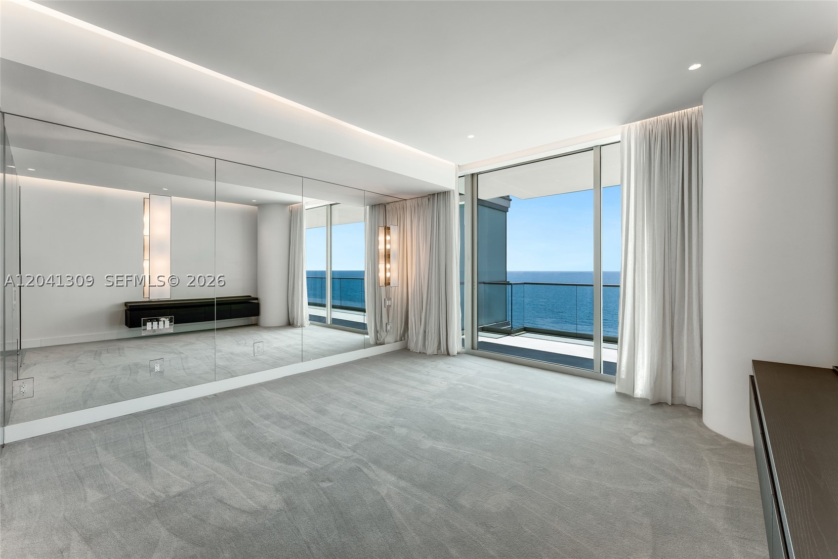 10201 Collins Ave #906, Bal Harbour FL 33154