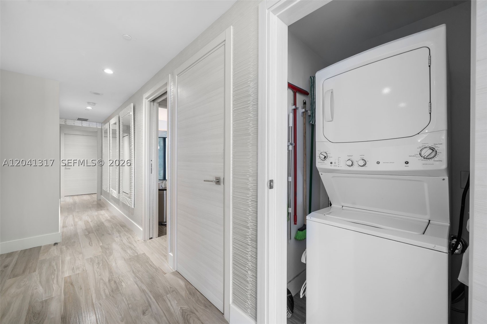 801 S Miami Ave #1604, Miami FL 33130