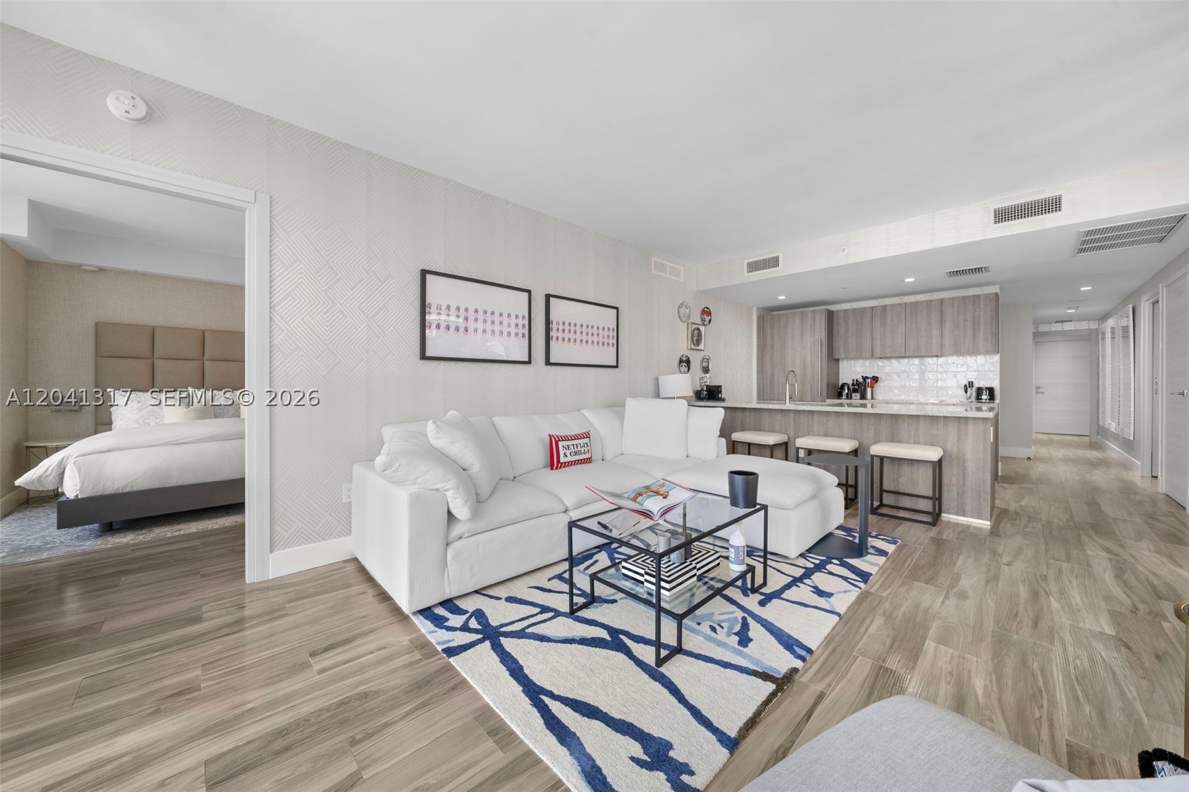801 S Miami Ave #1604, Miami FL 33130