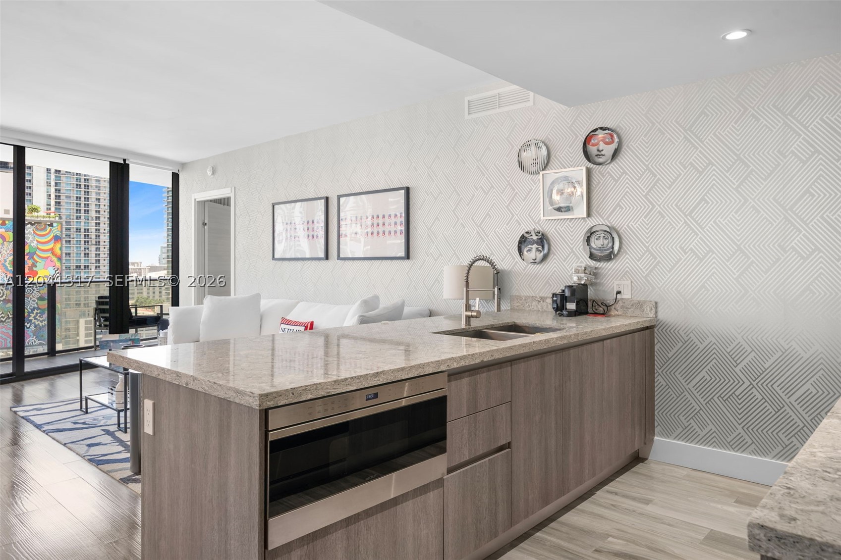 801 S Miami Ave #1604, Miami FL 33130