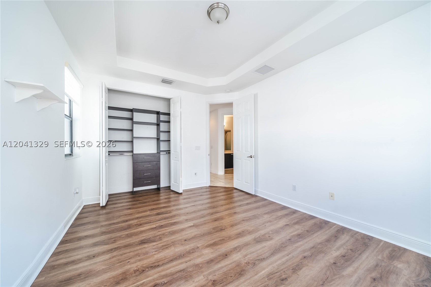 8478 NW 52nd St, Doral FL 33166