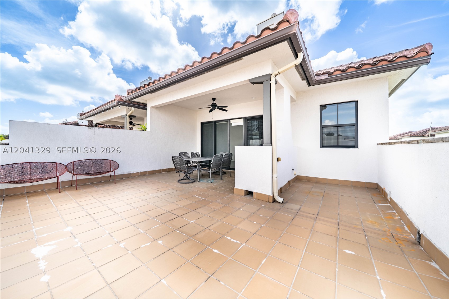 8478 NW 52nd St, Doral FL 33166