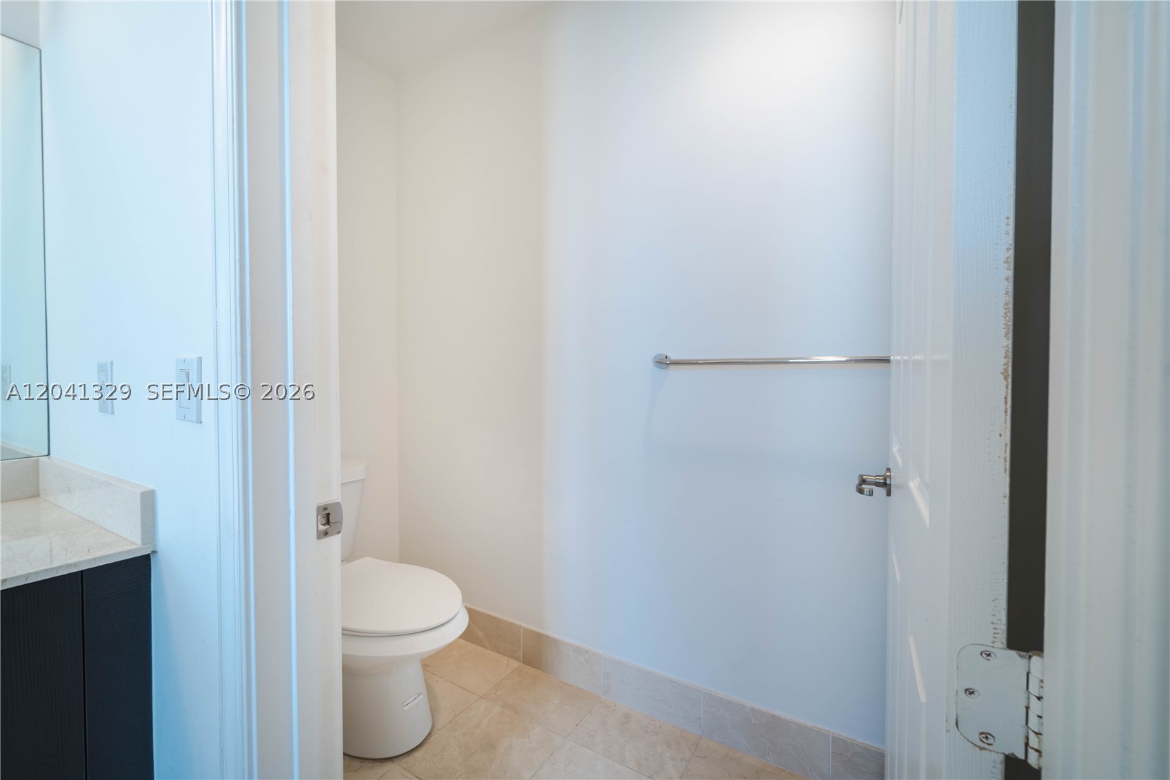 8478 NW 52nd St, Doral FL 33166