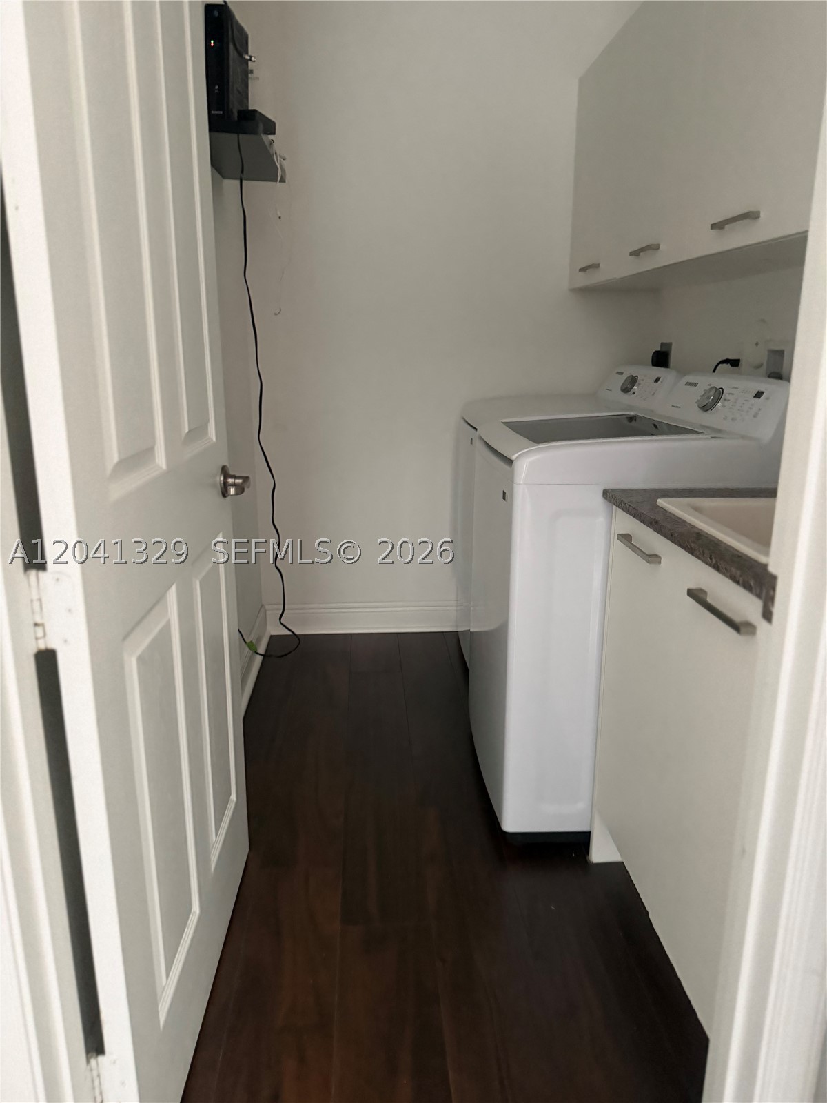 8478 NW 52nd St, Doral FL 33166