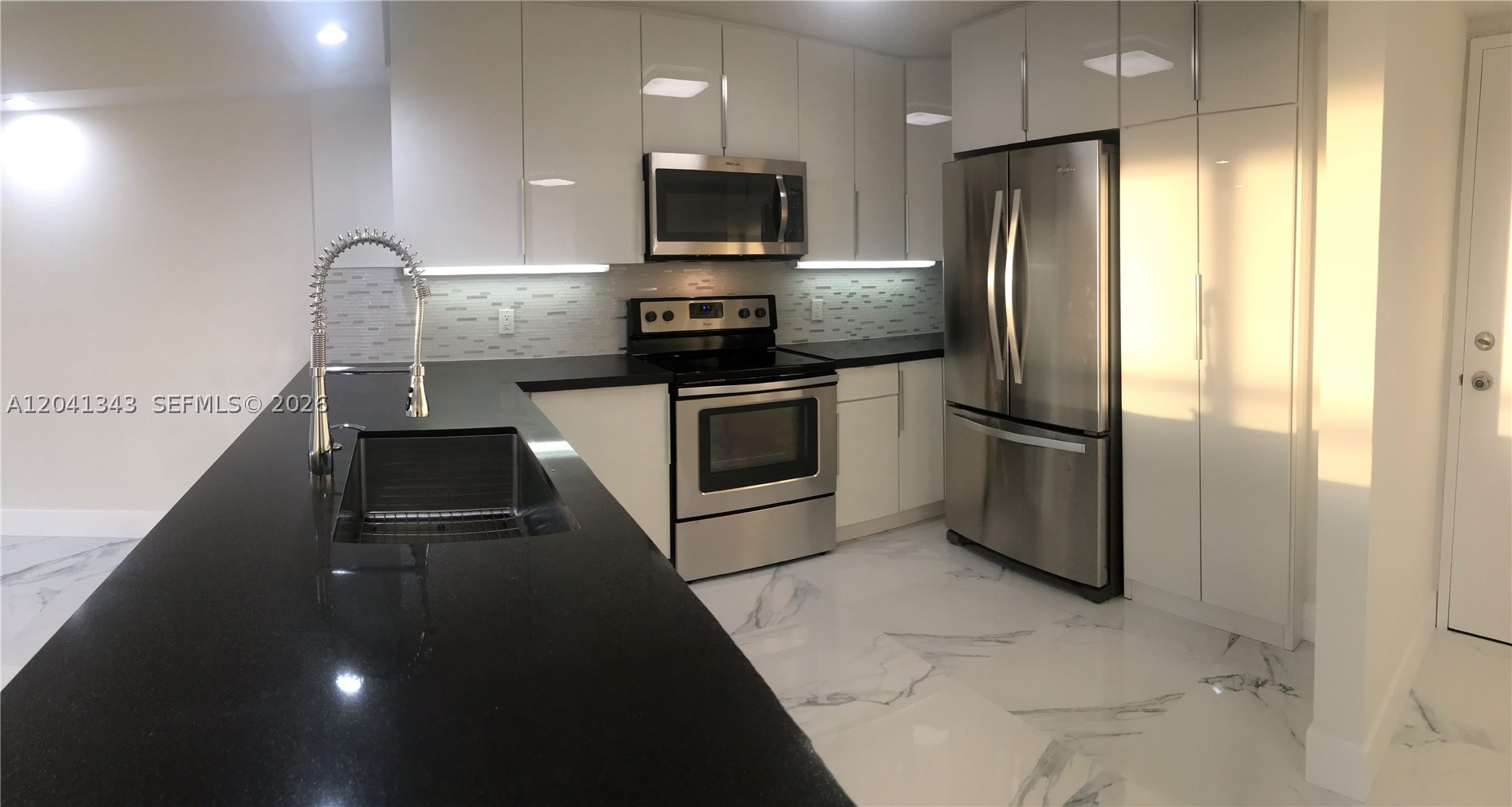 1901 Brickell Ave #B2003, Miami FL 33129
