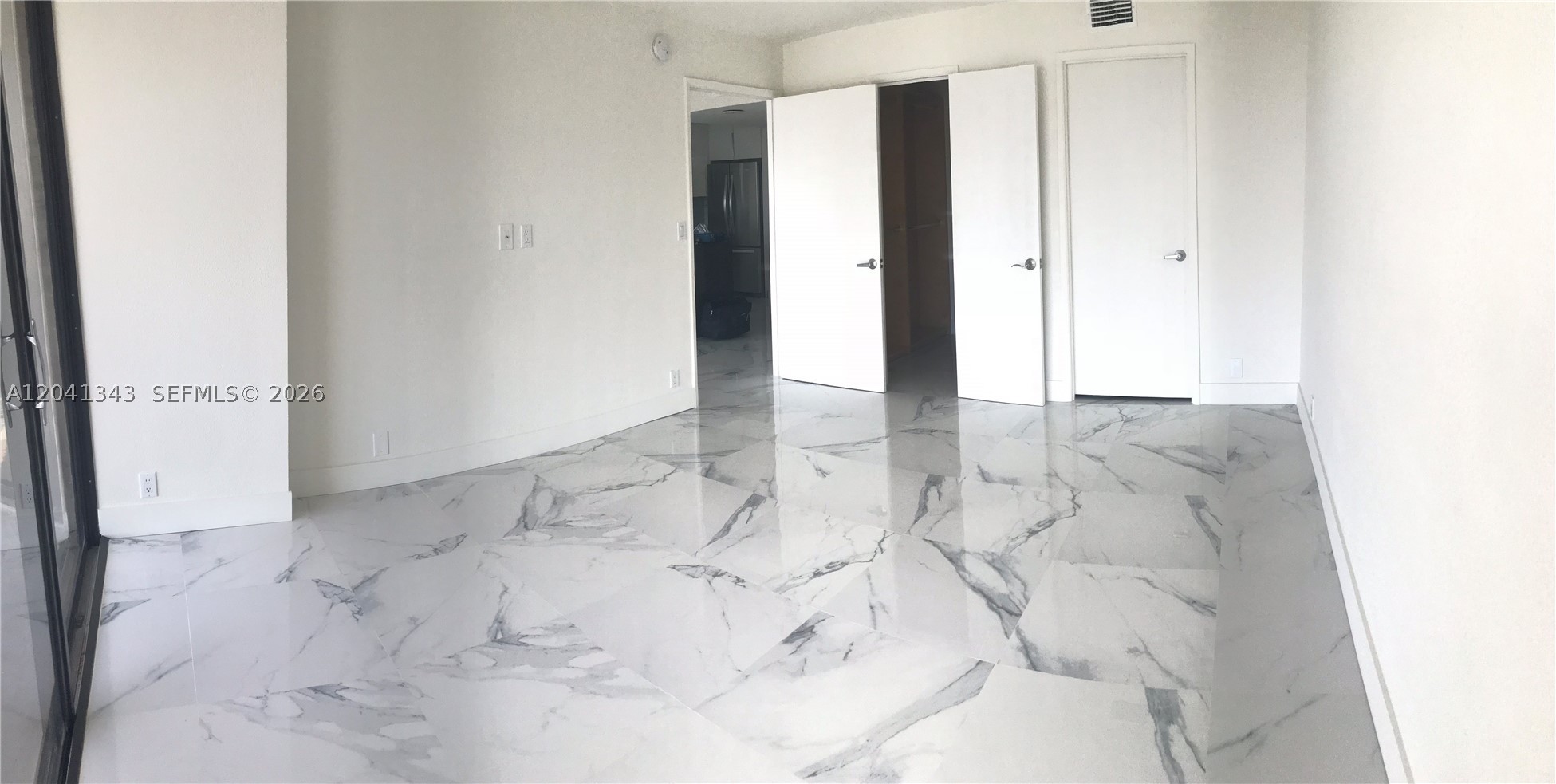 1901 Brickell Ave #B2003, Miami FL 33129