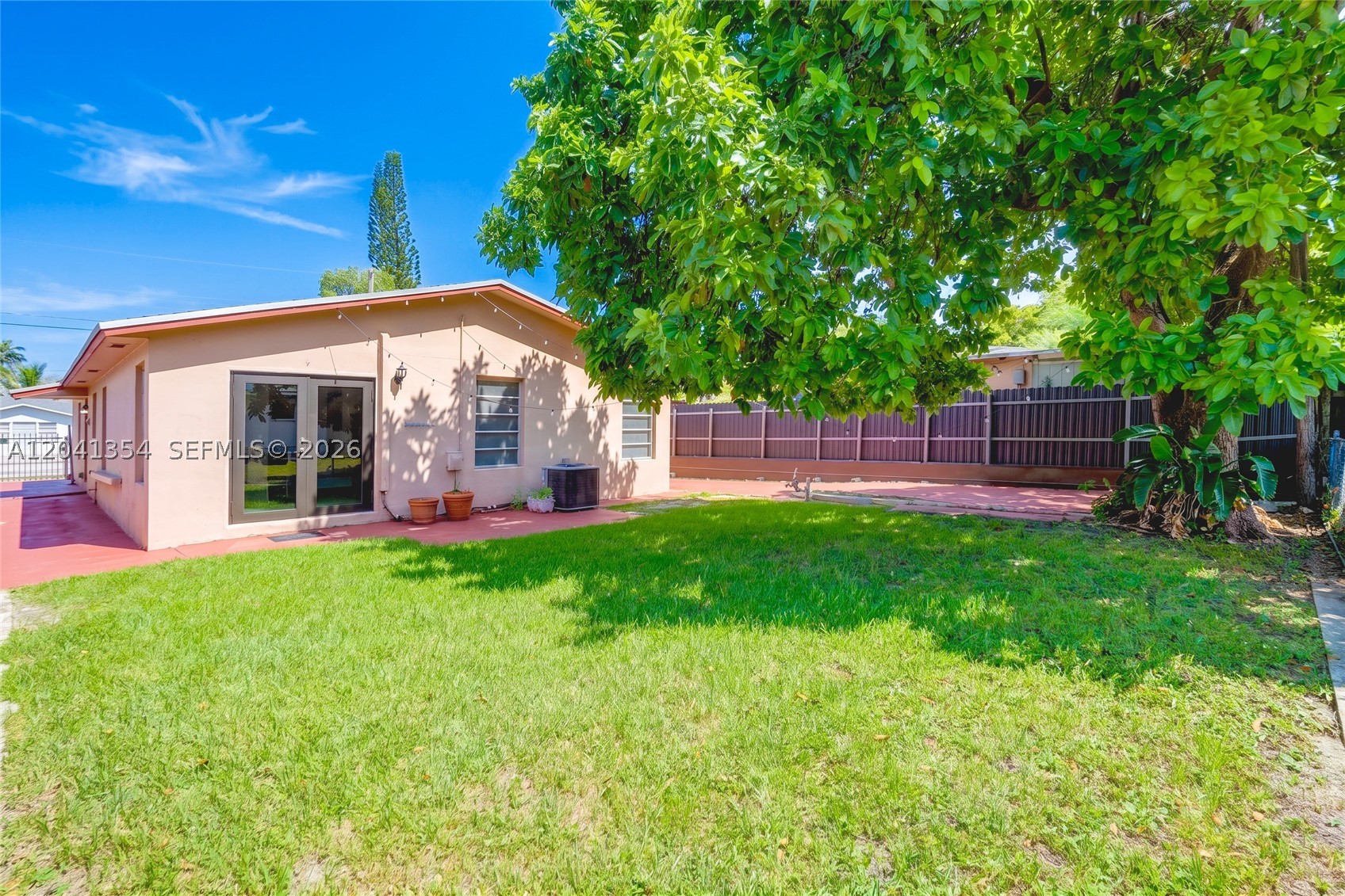 3210 NW 19th St, Miami FL 33125