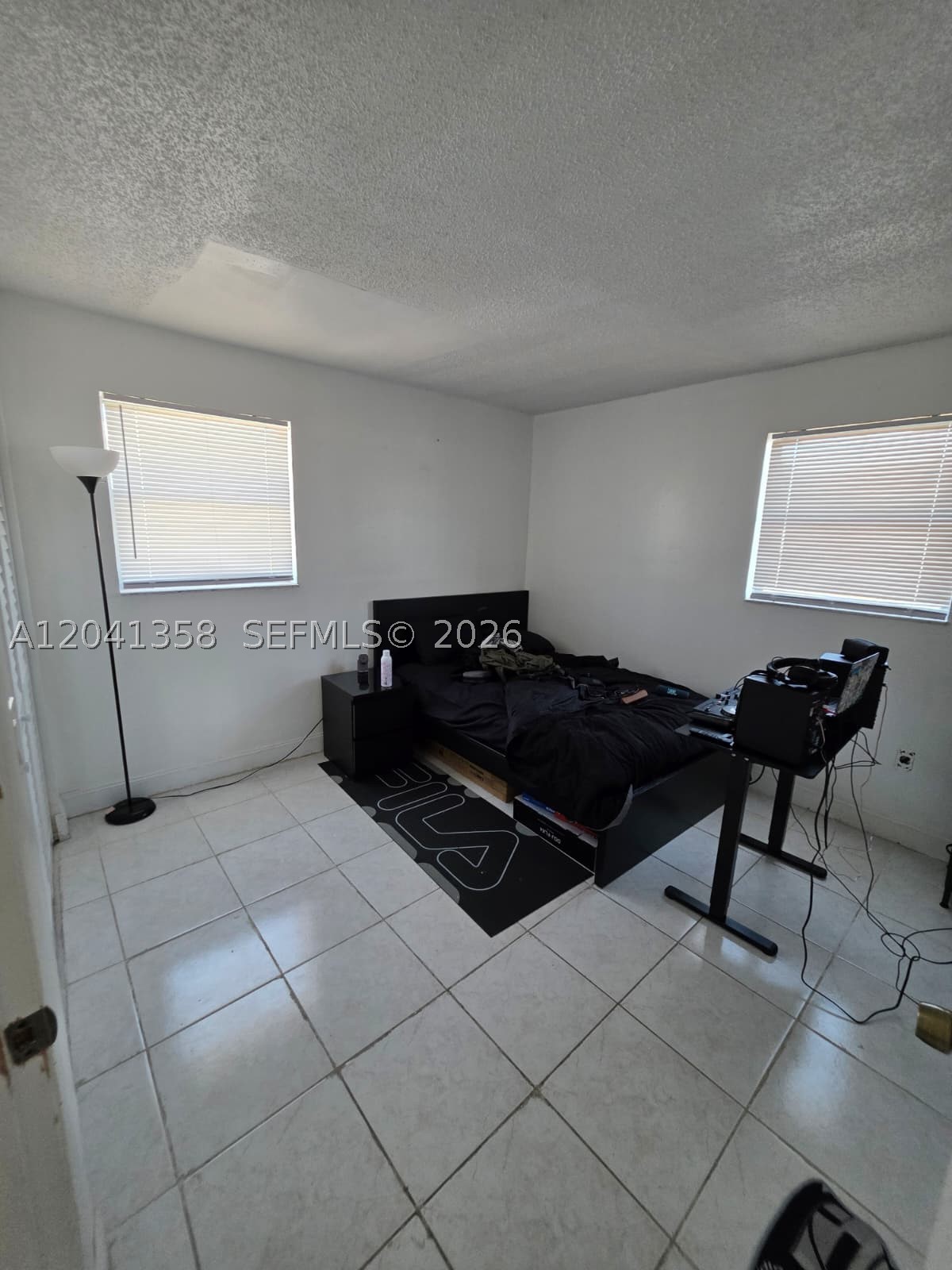 990 Biarritz Dr #303, Miami Beach FL 33141
