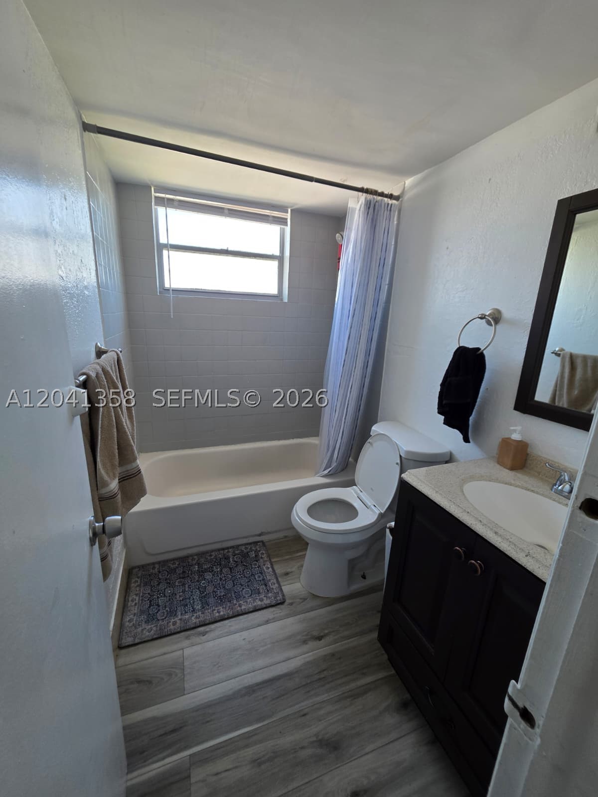 990 Biarritz Dr #303, Miami Beach FL 33141