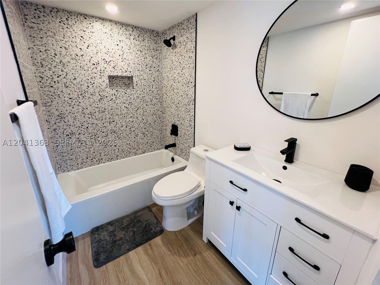 1900 Meridian Ave #306, Miami Beach FL 33139