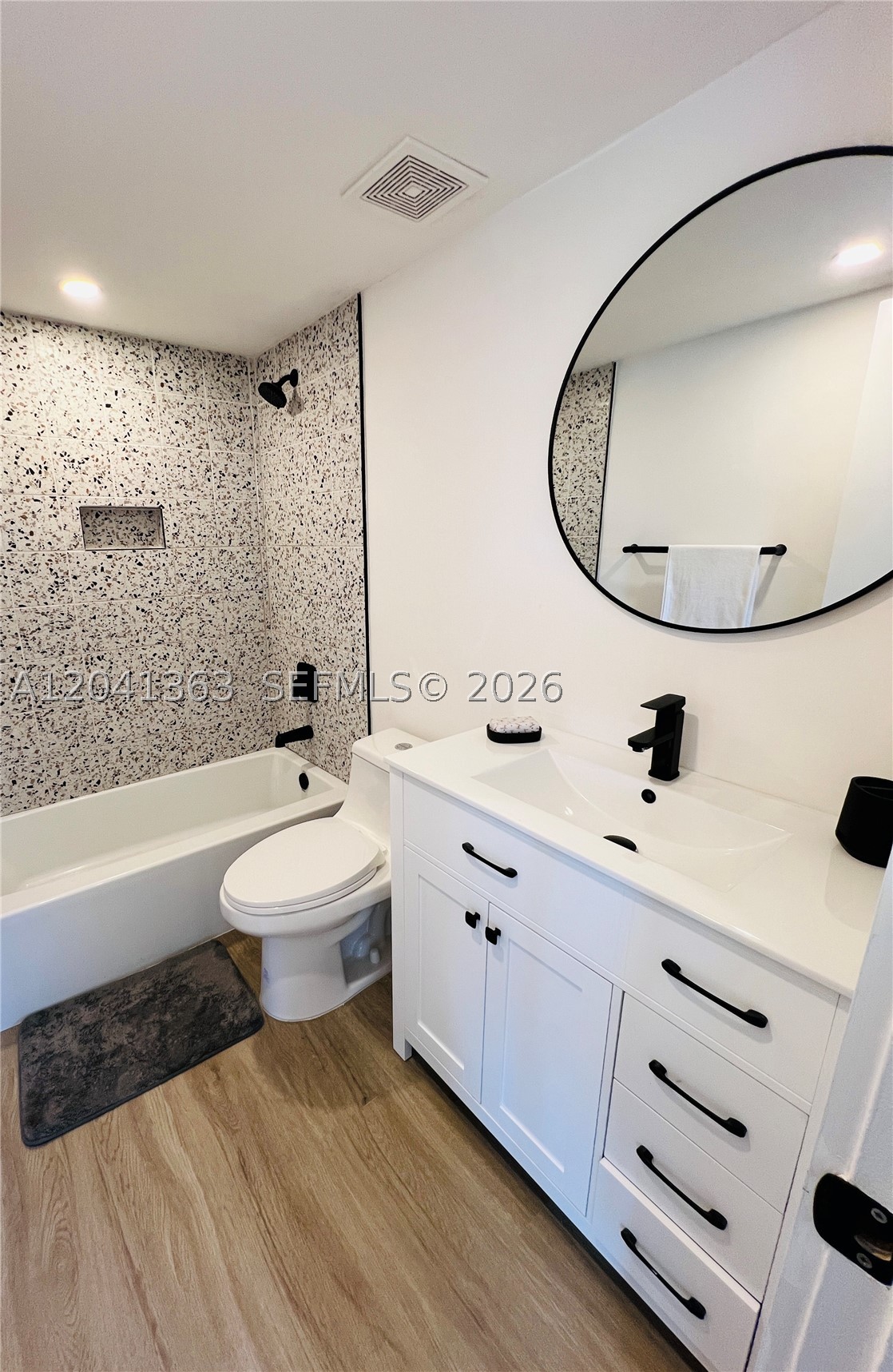 1900 Meridian Ave #306, Miami Beach FL 33139