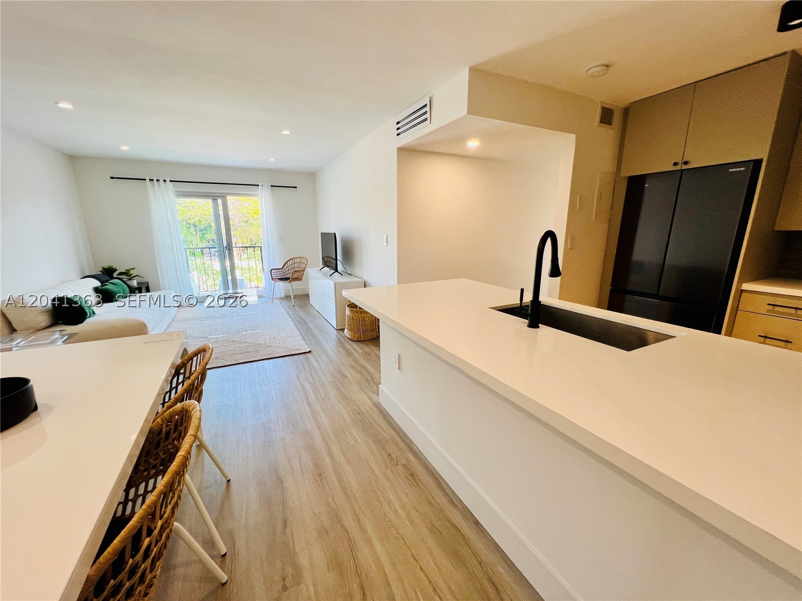 1900 Meridian Ave #306, Miami Beach FL 33139
