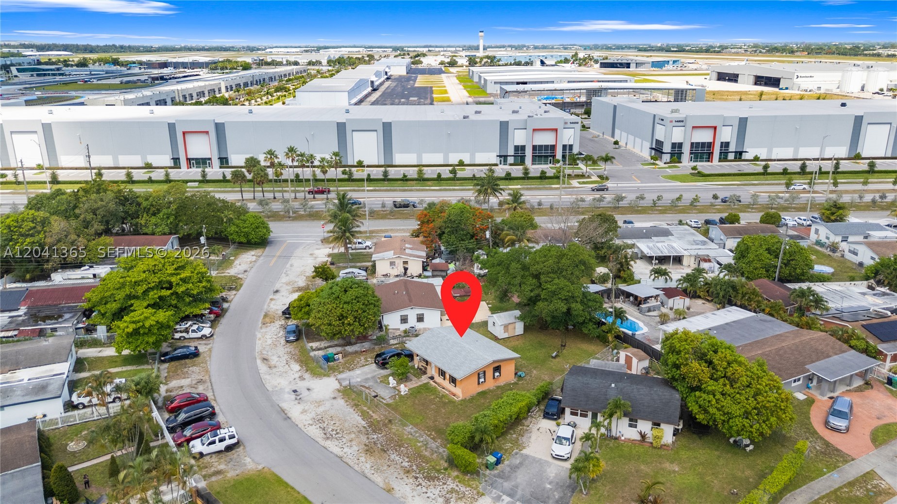 555 Harem Ave, Opa Locka FL 33054
