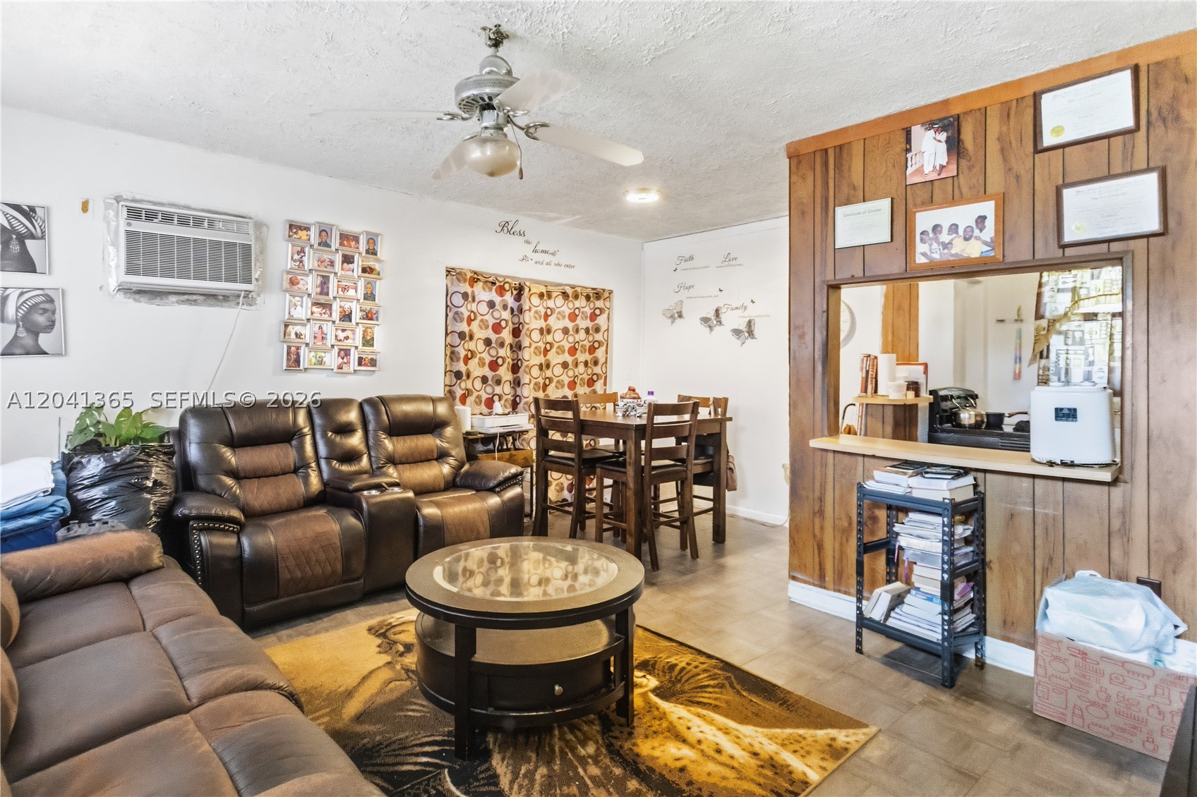 555 Harem Ave, Opa Locka FL 33054