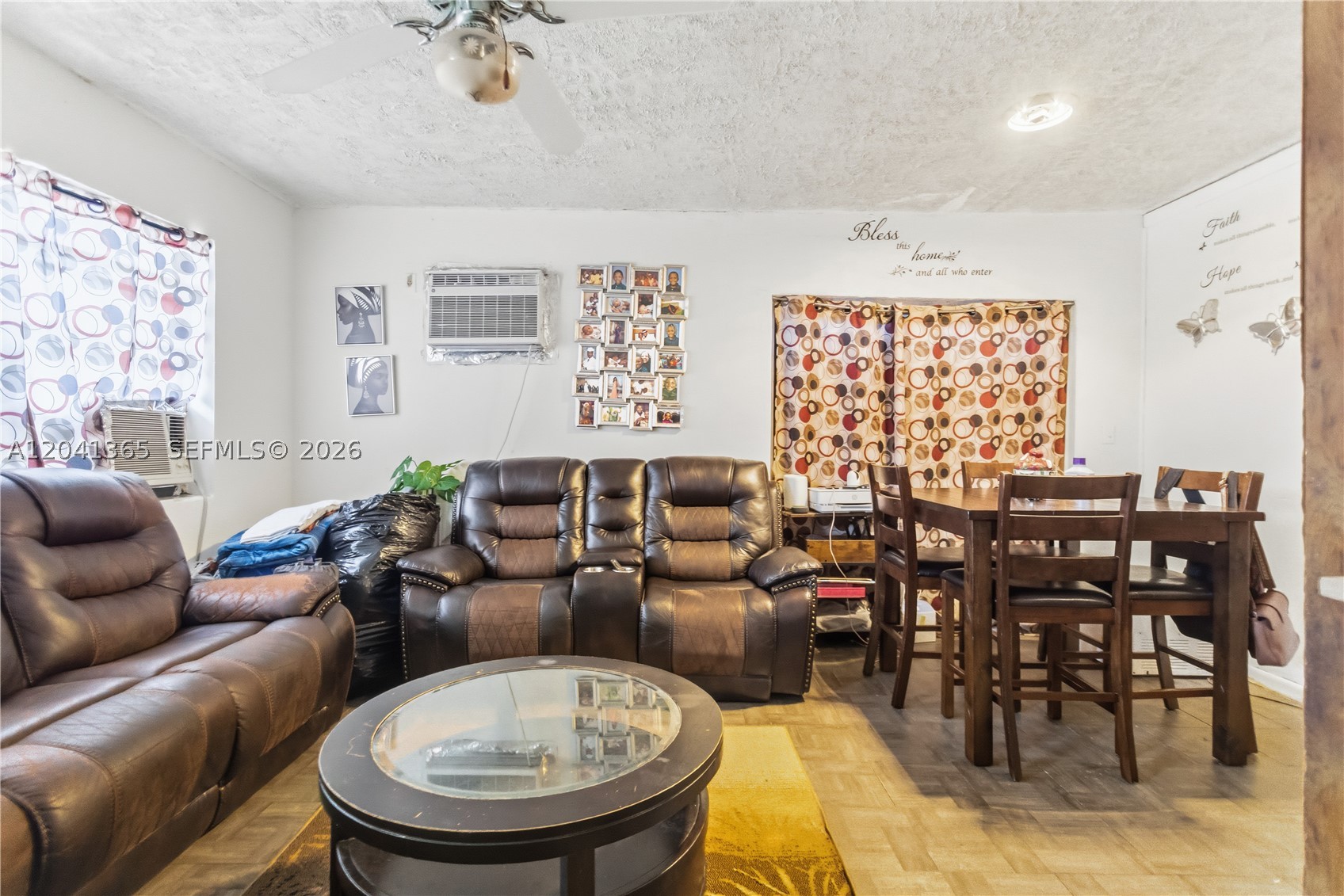 555 Harem Ave, Opa Locka FL 33054
