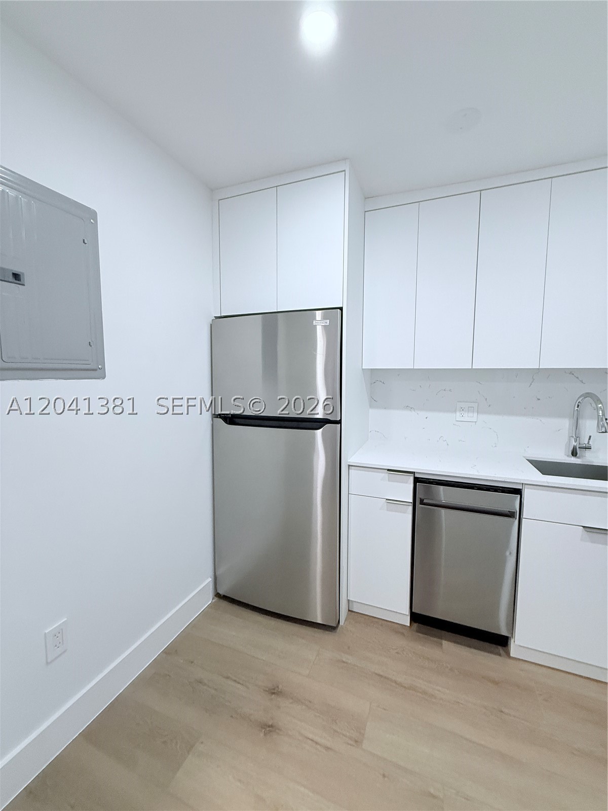 1900 Meridian Ave #403, Miami Beach FL 33139