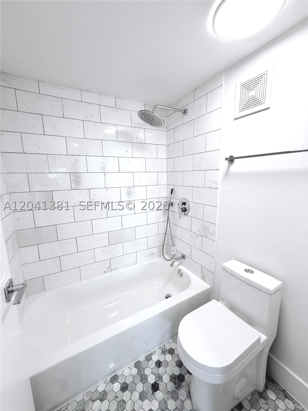 1900 Meridian Ave #403, Miami Beach FL 33139