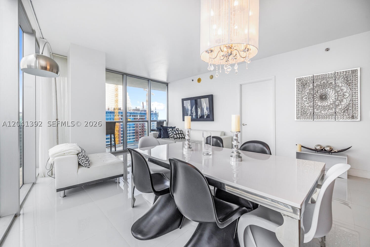 475 BRICKELL AVE #4715, Miami FL 33131