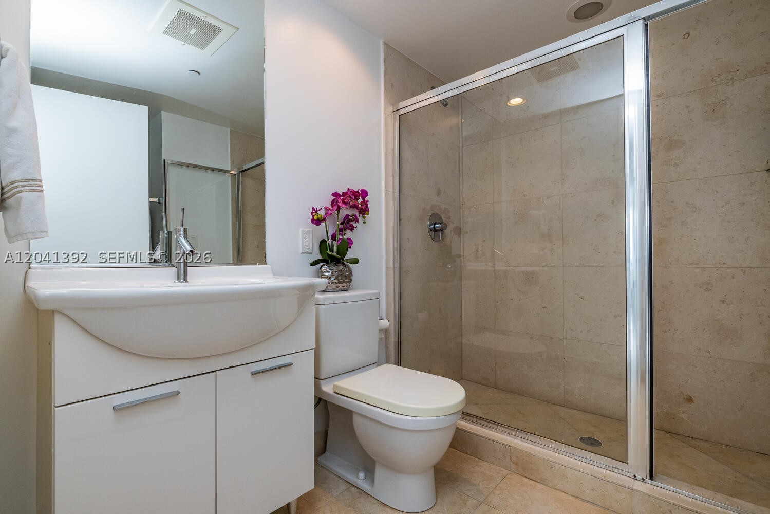 475 BRICKELL AVE #4715, Miami FL 33131