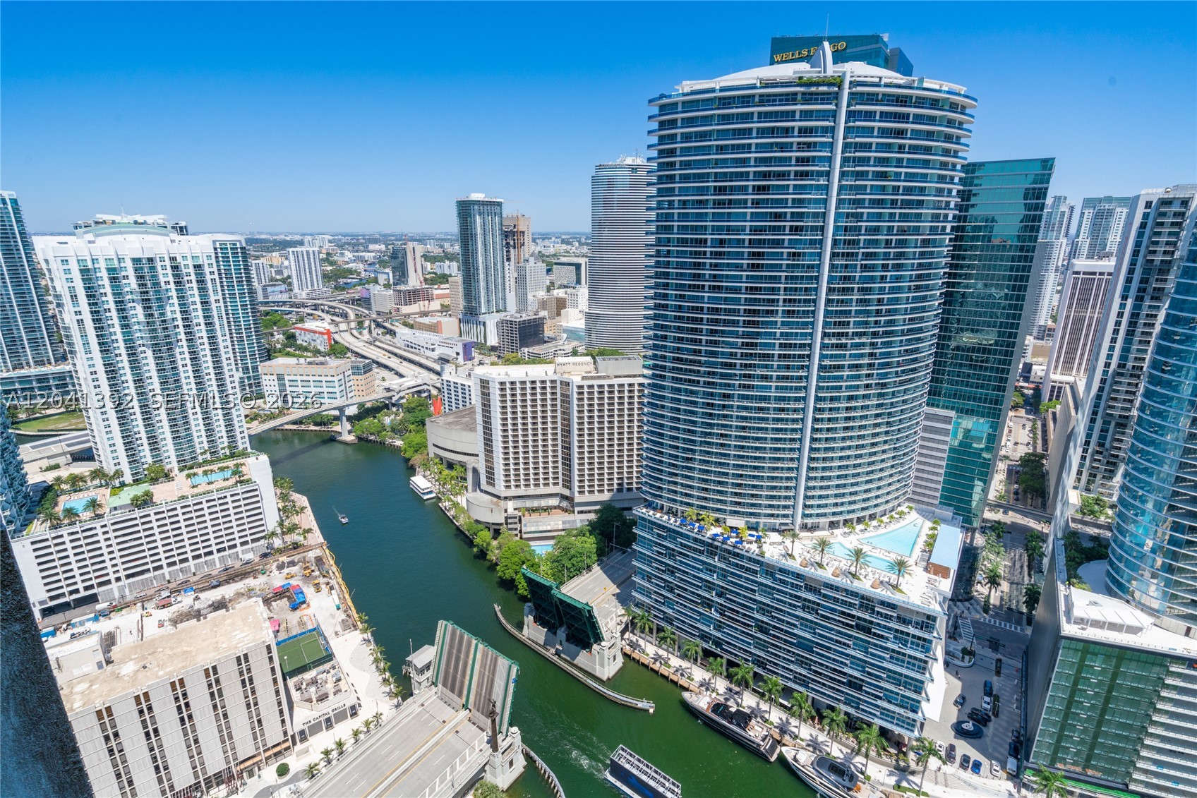 475 BRICKELL AVE #4715, Miami FL 33131