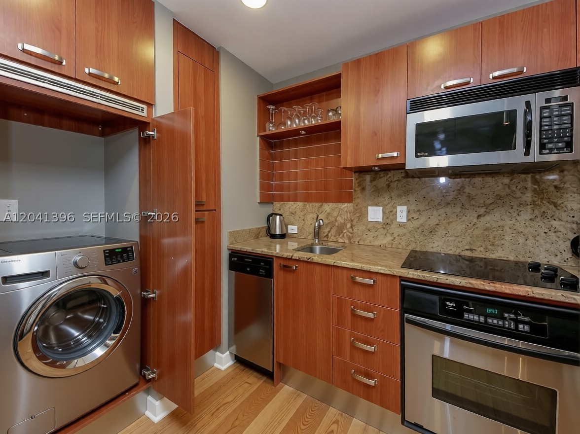 1395 Brickell Ave #0, Miami FL 33131