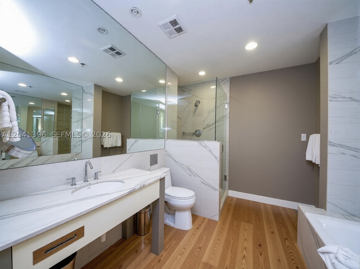 1395 Brickell Ave #0, Miami FL 33131