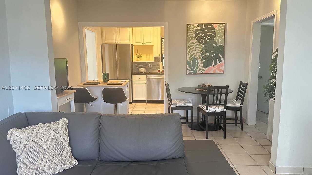 2475 SW 24th Ter, Miami FL 33145