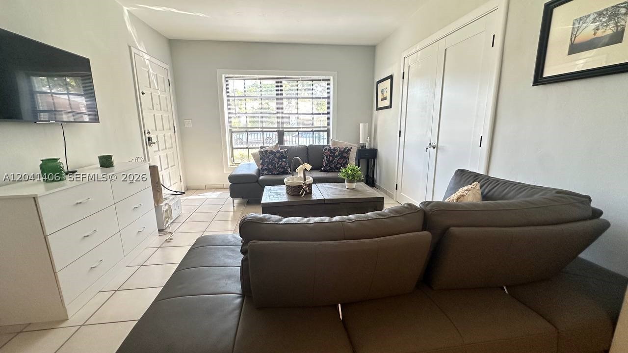 2475 SW 24th Ter, Miami FL 33145
