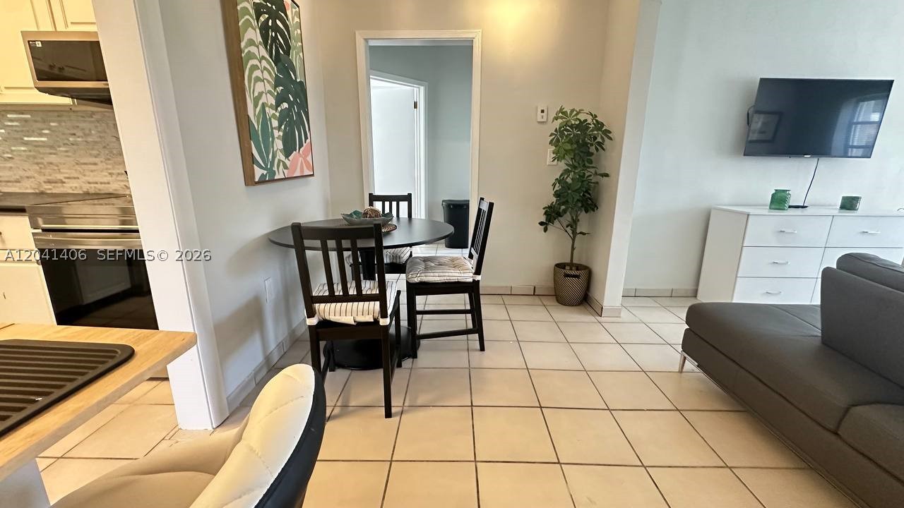 2475 SW 24th Ter, Miami FL 33145
