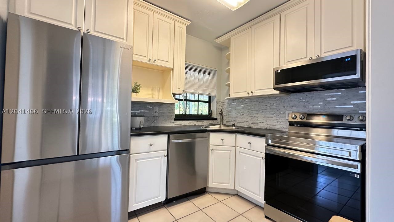 2475 SW 24th Ter, Miami FL 33145