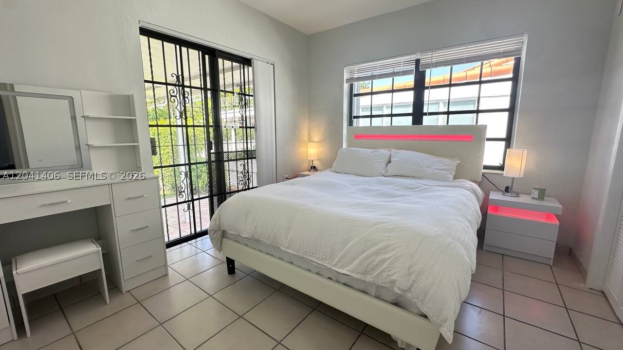2475 SW 24th Ter, Miami FL 33145