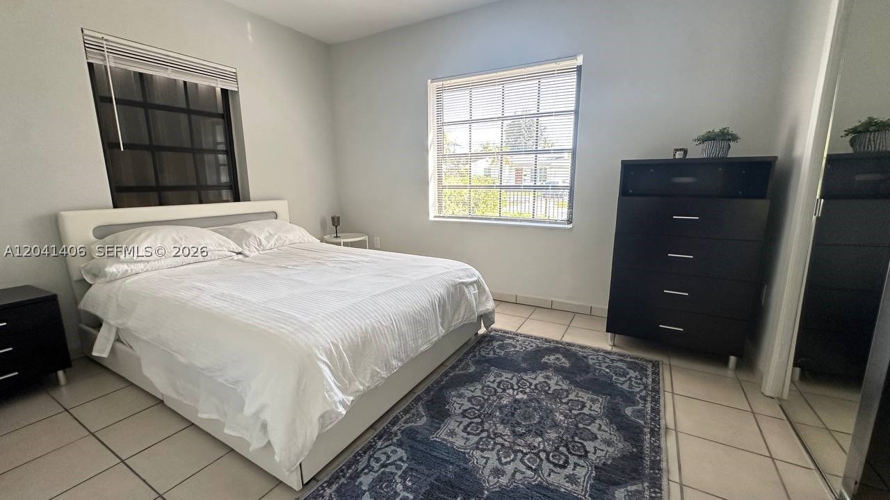 2475 SW 24th Ter, Miami FL 33145