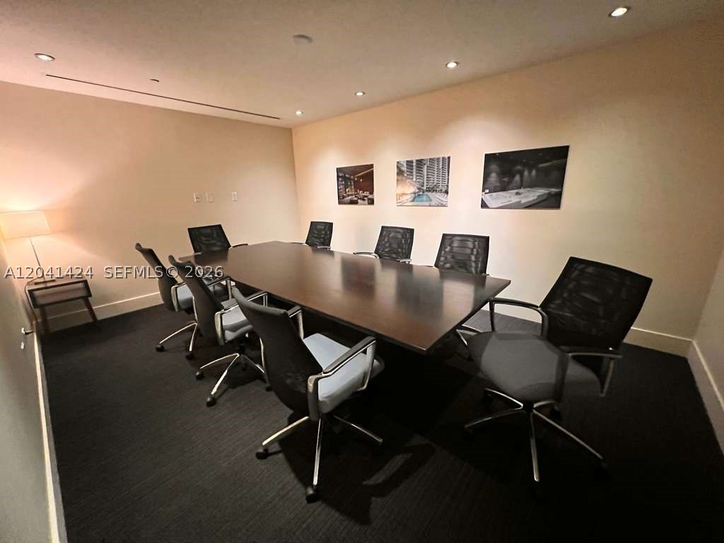 88 SW 7th St #3309, Miami FL 33130