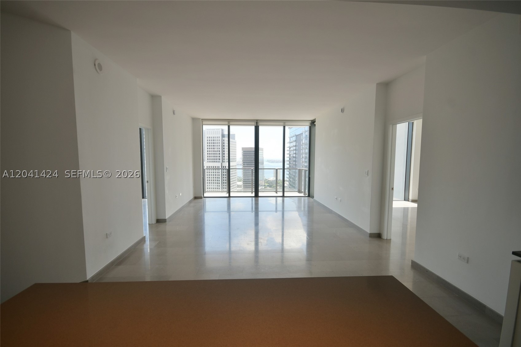 88 SW 7th St #3309, Miami FL 33130