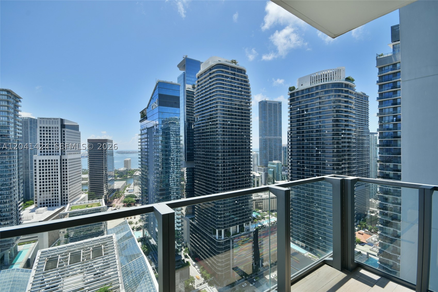 88 SW 7th St #3309, Miami FL 33130