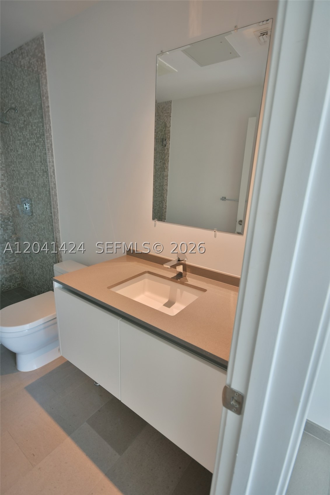 88 SW 7th St #3309, Miami FL 33130