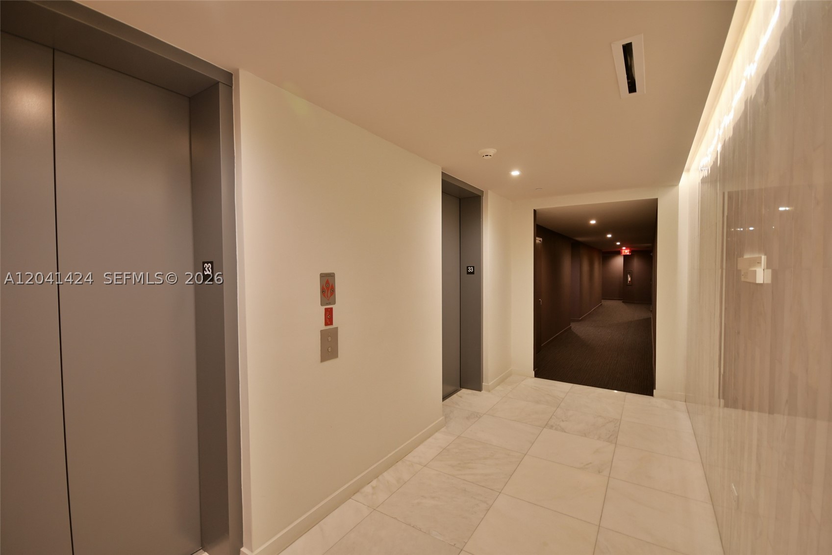 88 SW 7th St #3309, Miami FL 33130