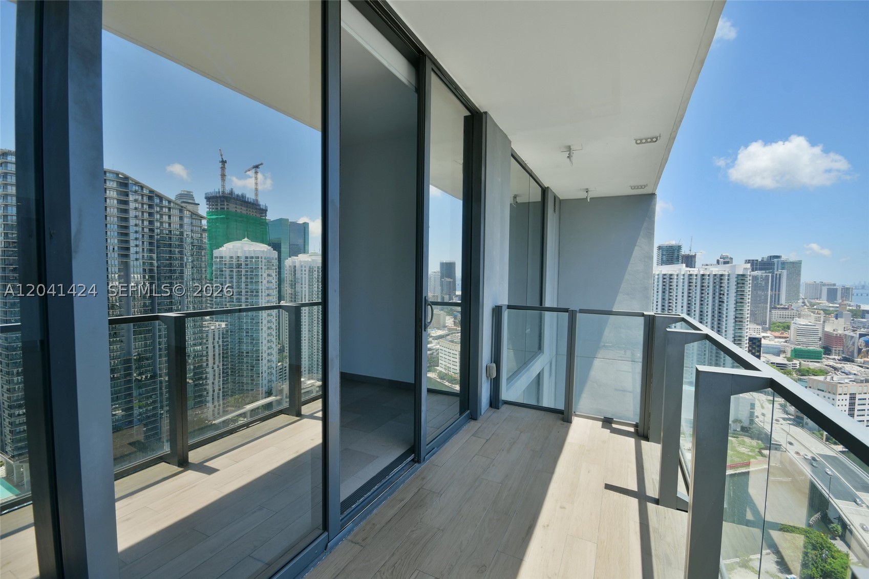 88 SW 7th St #3309, Miami FL 33130