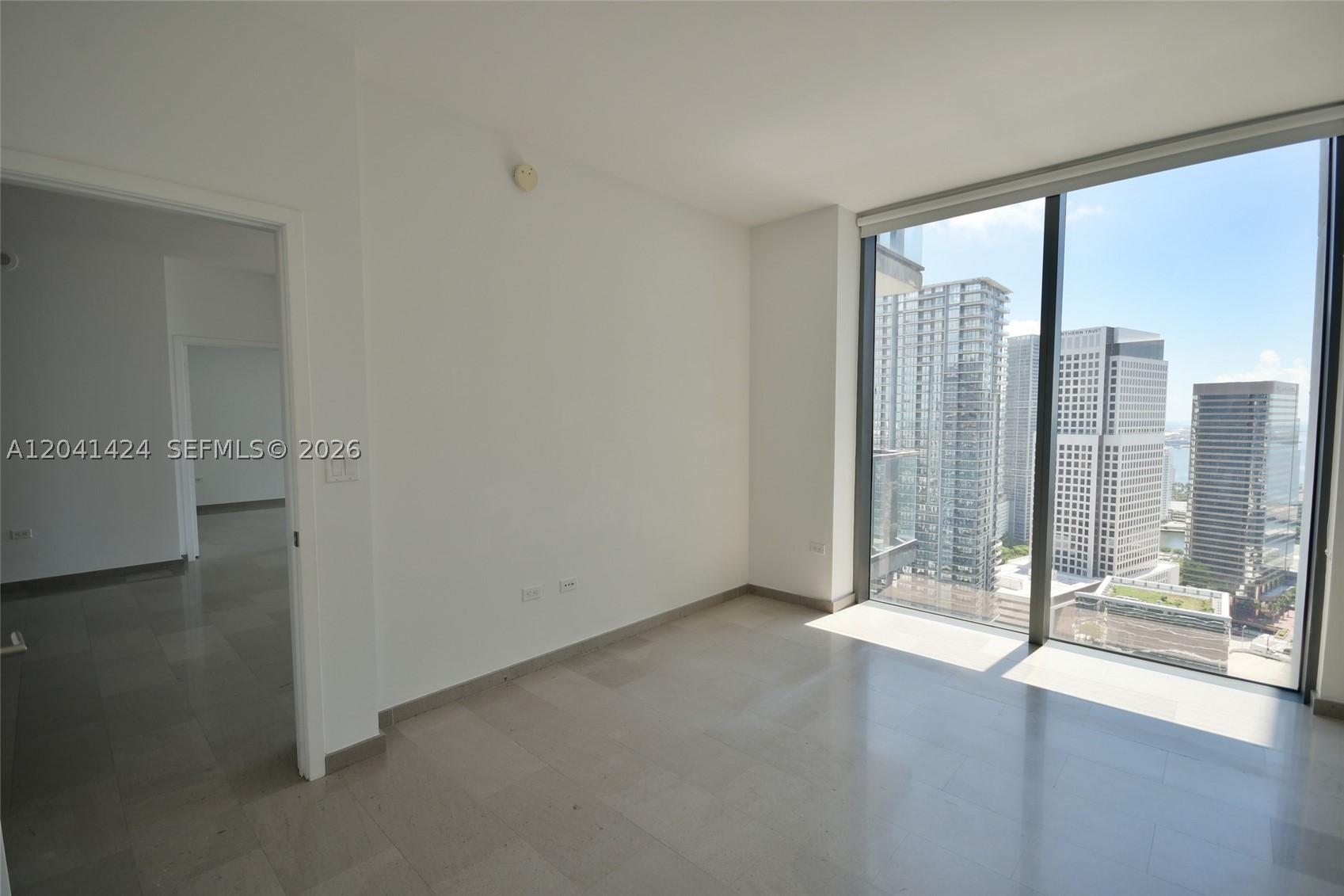 88 SW 7th St #3309, Miami FL 33130