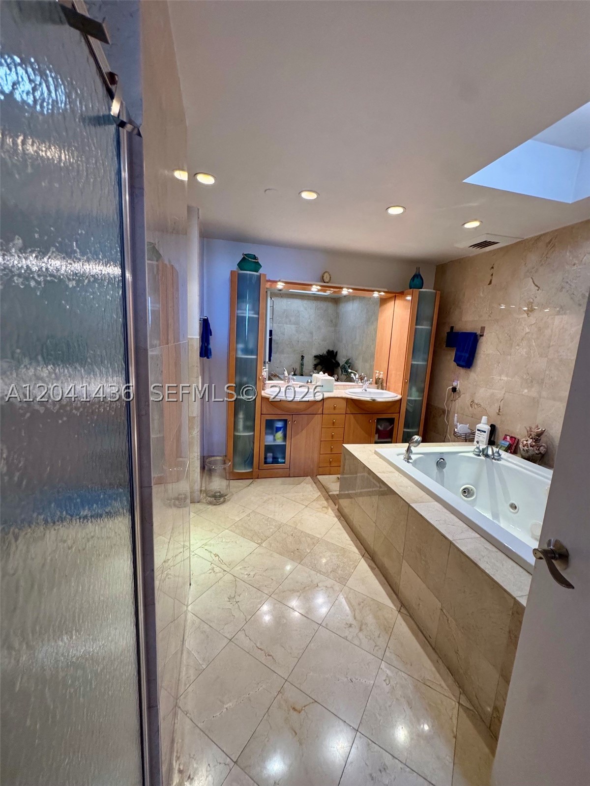 19500 Turnberry Way #15F, Aventura FL 33180