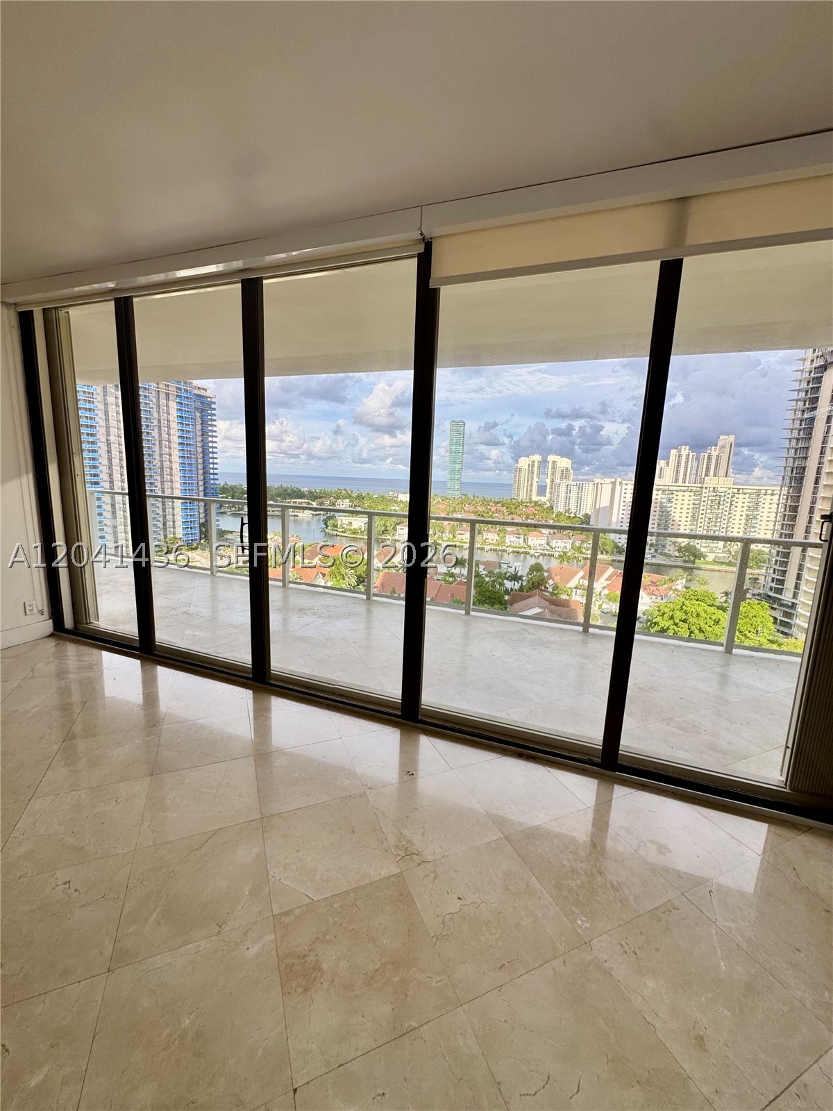 19500 Turnberry Way #15F, Aventura FL 33180