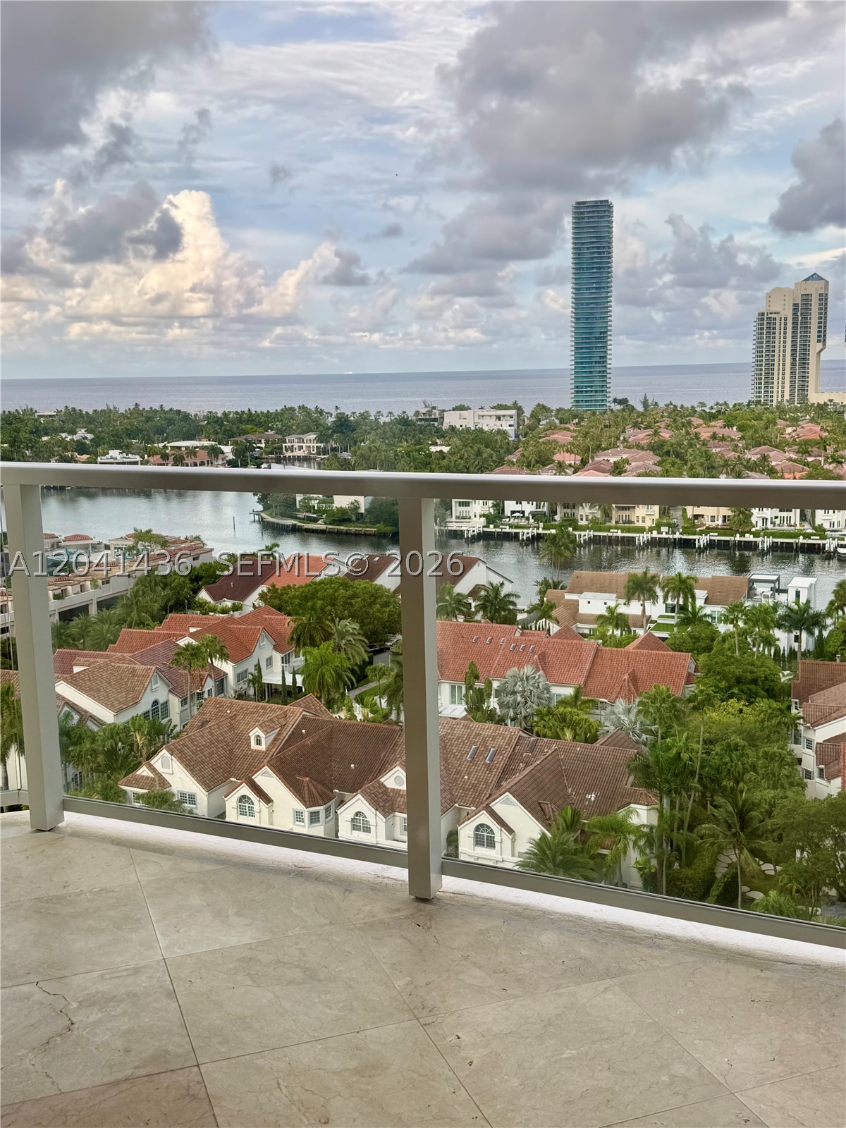 19500 Turnberry Way #15F, Aventura FL 33180