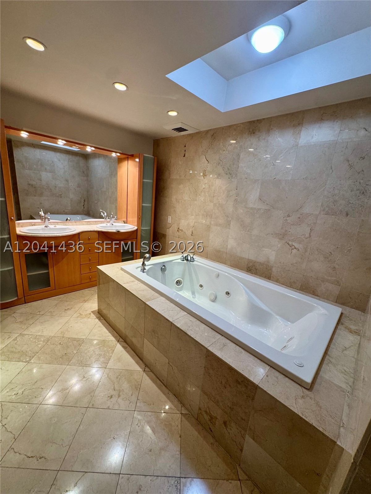 19500 Turnberry Way #15F, Aventura FL 33180