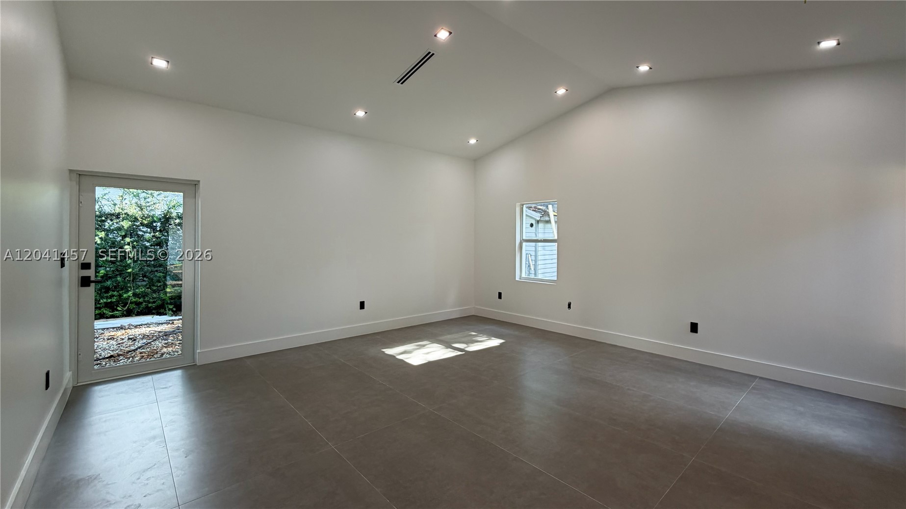 15321 SW 82nd Ave, Palmetto Bay FL 33157