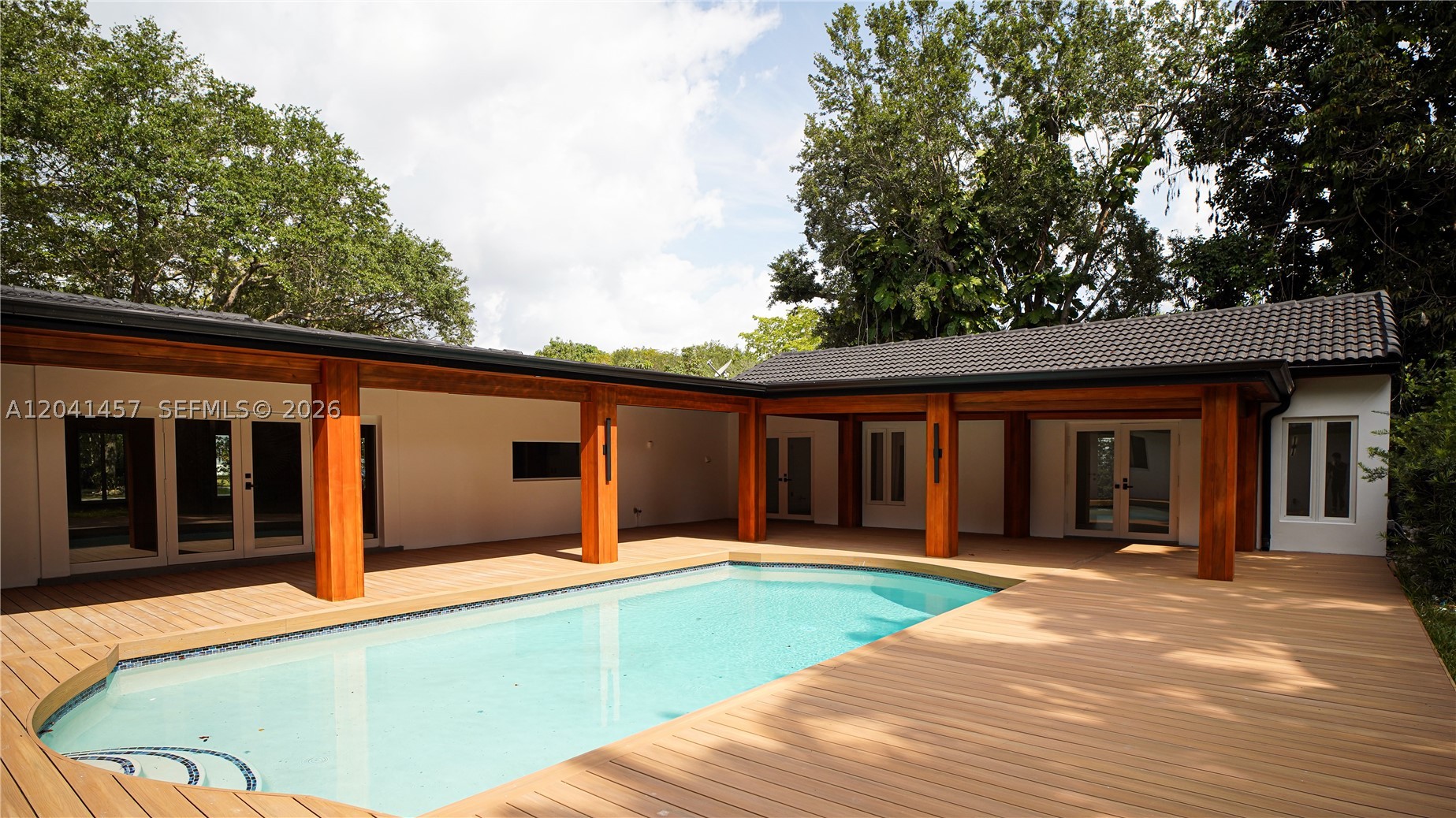 15321 SW 82nd Ave, Palmetto Bay FL 33157