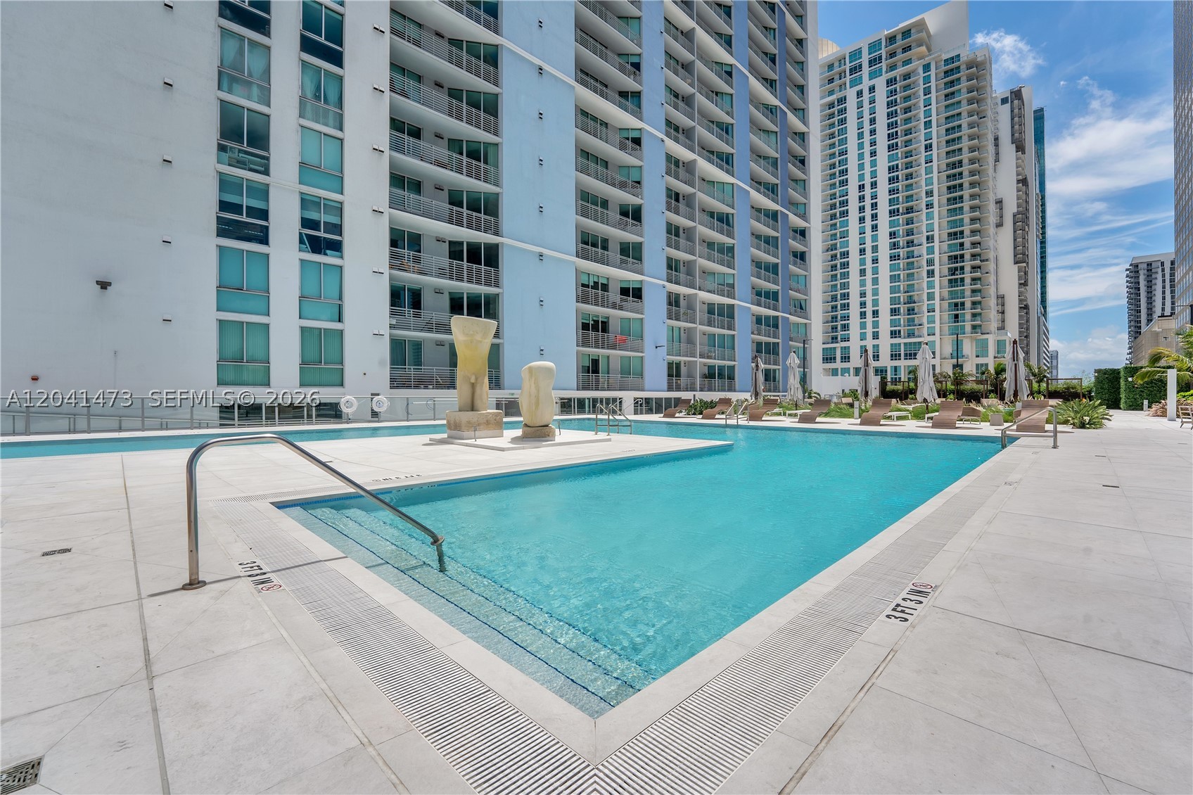 325 S Biscayne Blvd #3921, Miami FL 33131