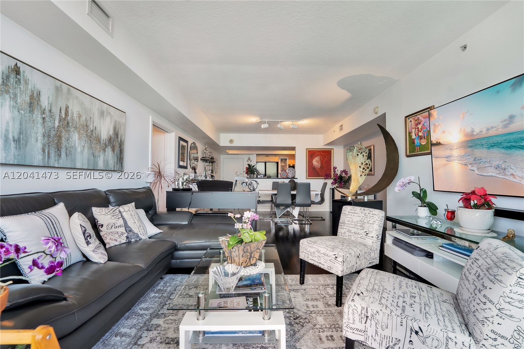 325 S Biscayne Blvd #3921, Miami FL 33131