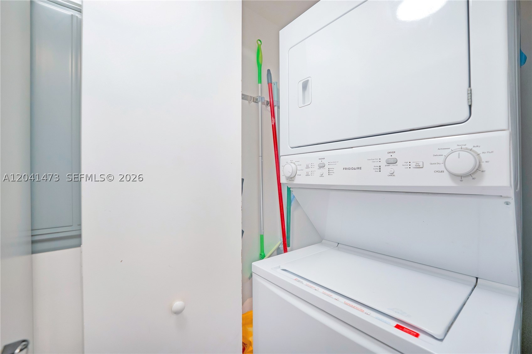 325 S Biscayne Blvd #3921, Miami FL 33131